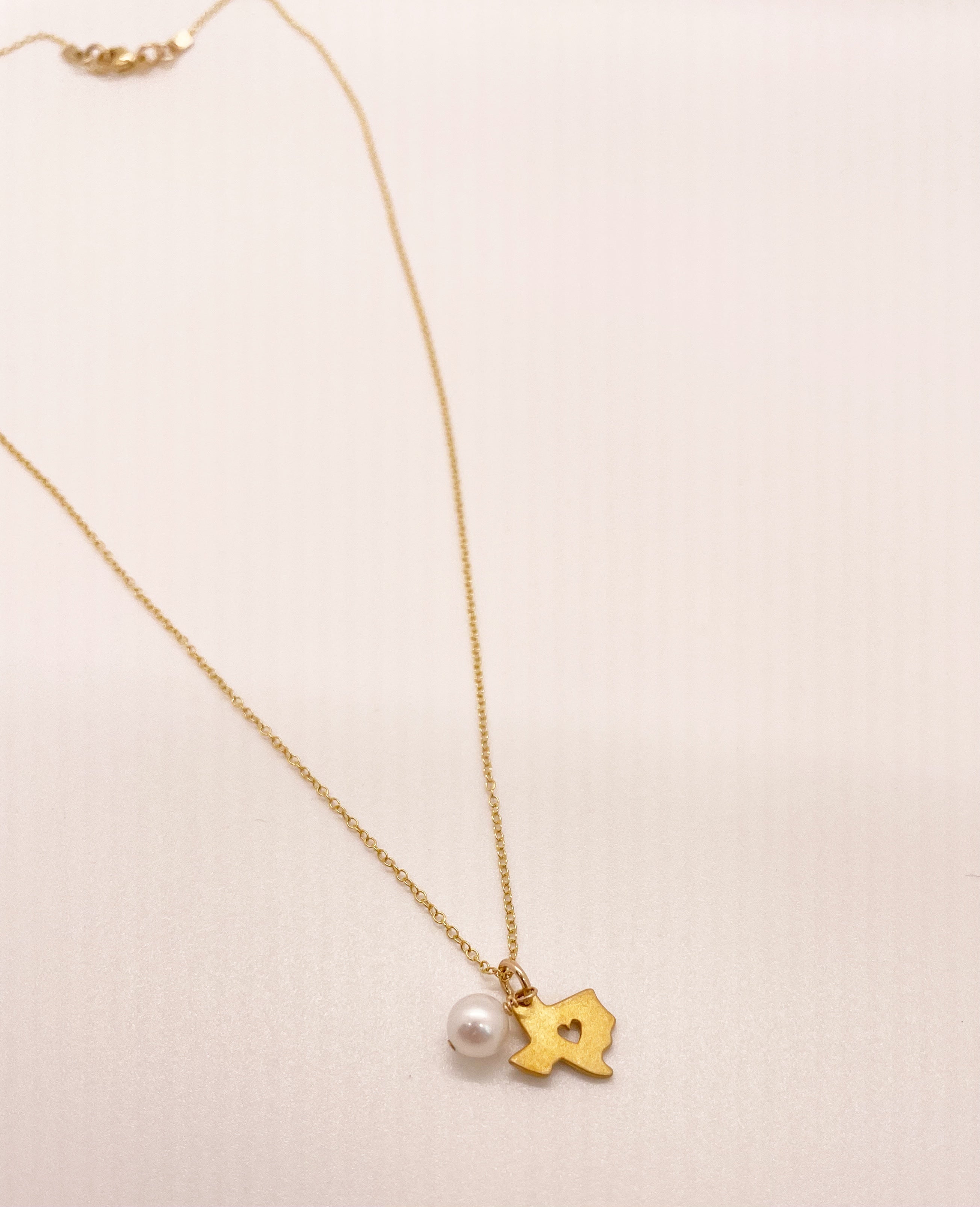 Tiny Pearl & Texas heart Charm Necklace