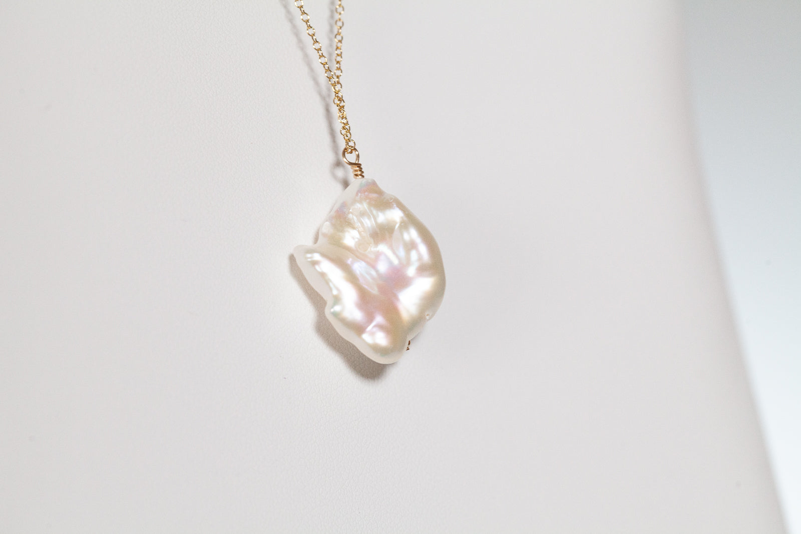 Baroque Pearl Drop Necklace